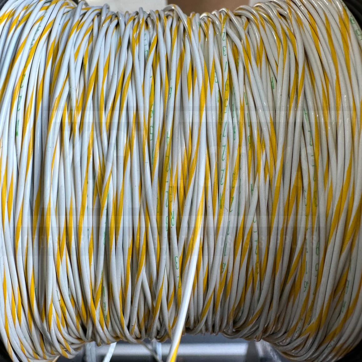 24 Awg White/Yellow Striped Tefzel Wire M22759/32-24-94 (Cut Length)